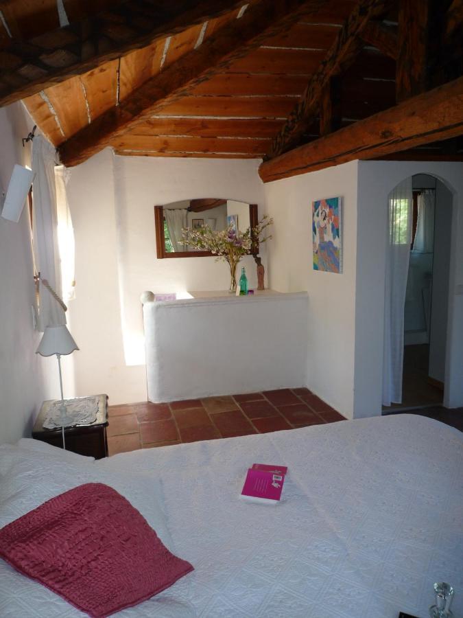 La Rose Des Vents Bed & Breakfast Montauroux Bagian luar foto