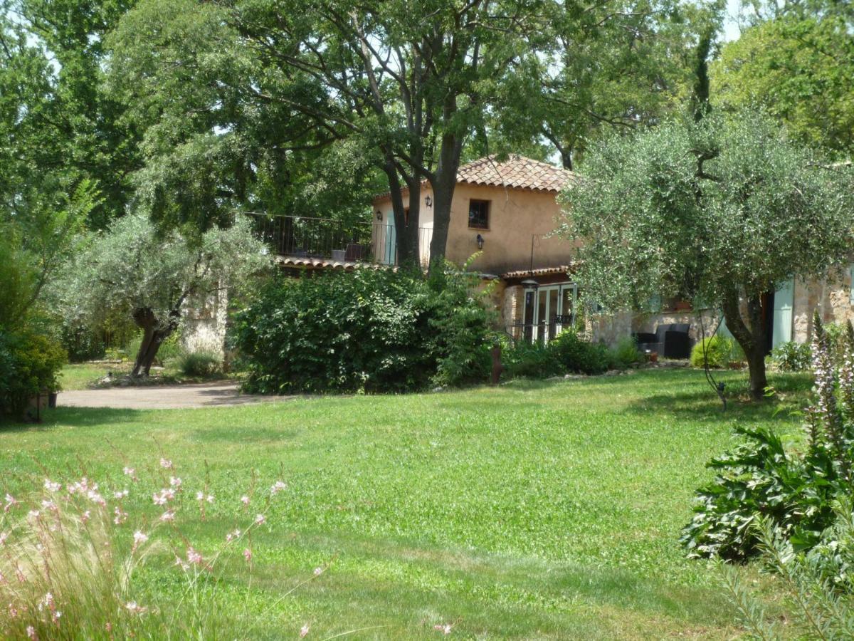 La Rose Des Vents Bed & Breakfast Montauroux Bagian luar foto